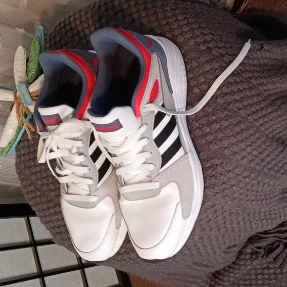 Adidas mens cloud foam nwot♥️ - Picture 3 of 6